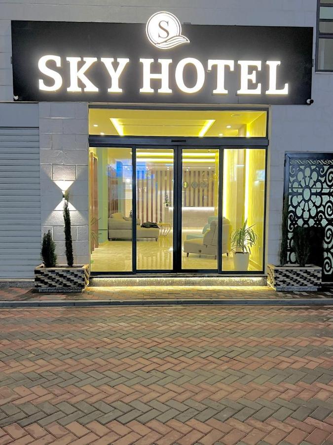 Sky Hotel Aqaba Exterior photo