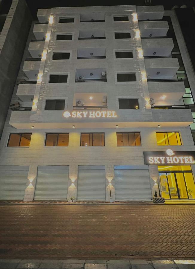 Sky Hotel Aqaba Exterior photo