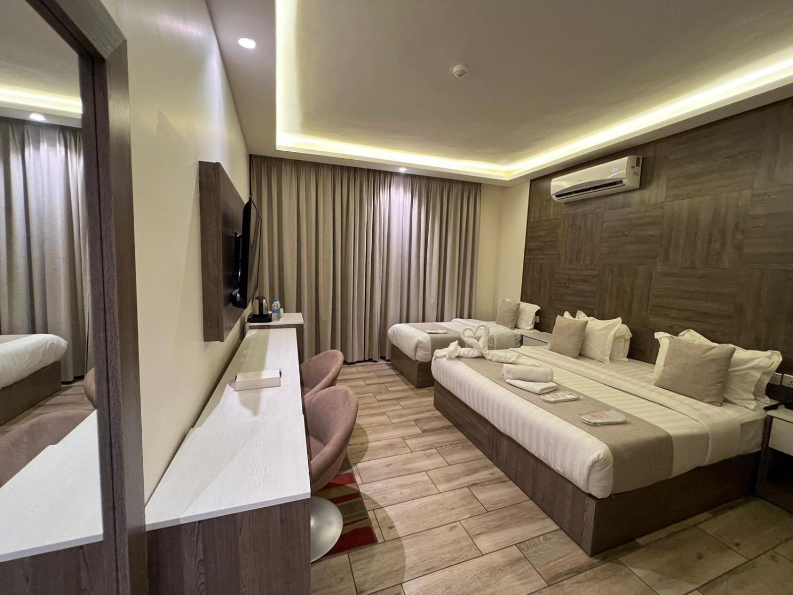 Sky Hotel Aqaba Exterior photo