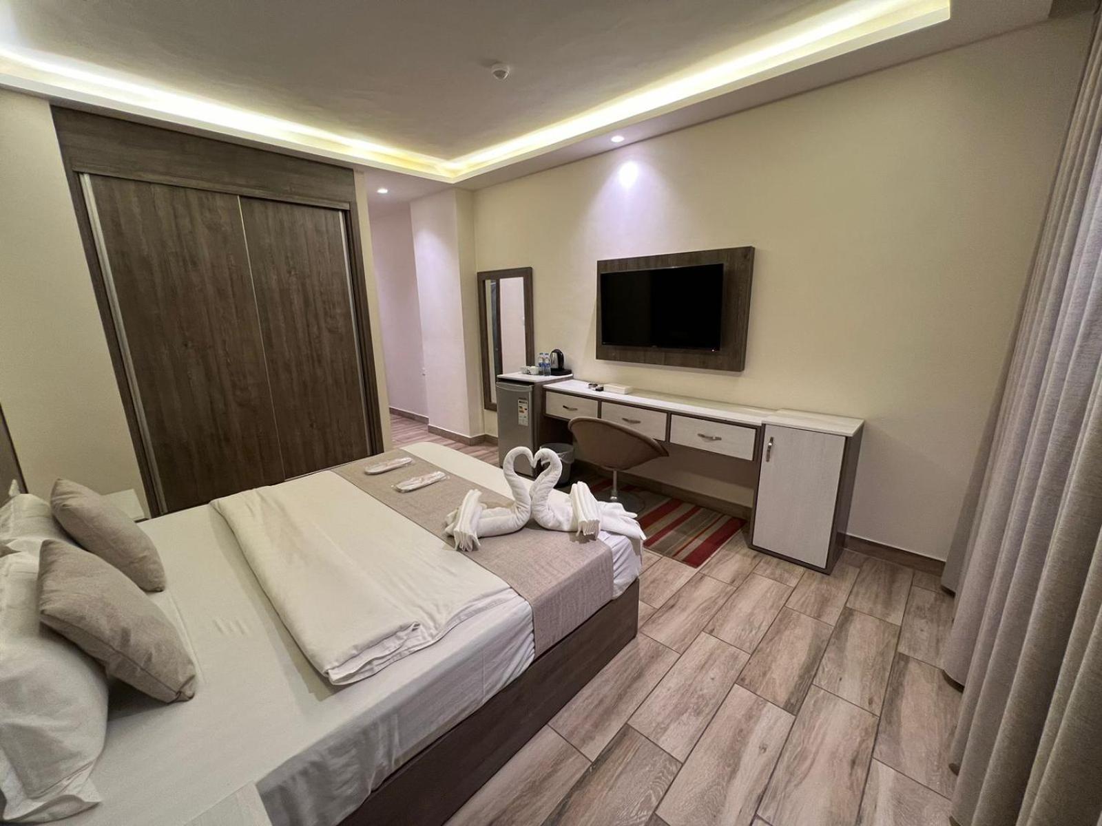 Sky Hotel Aqaba Exterior photo
